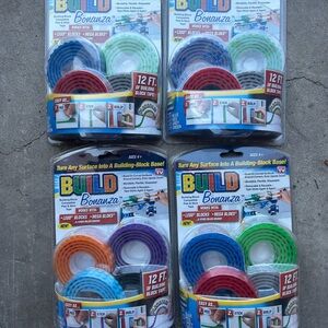 As Seen on TV Build Bonanza Flexible Building Block Base, (Blue/Green/Red/Gray)